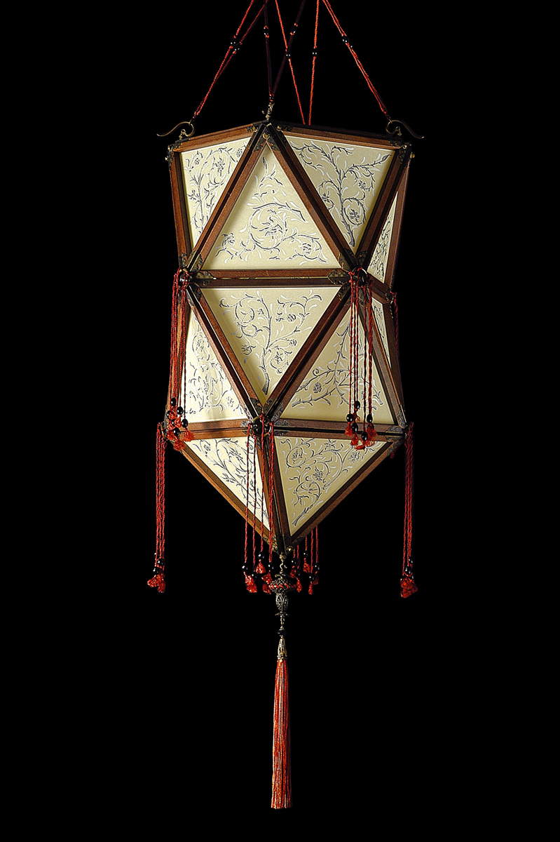 Lampada in seta Fortuny Concubine Favorita con struttura in legno