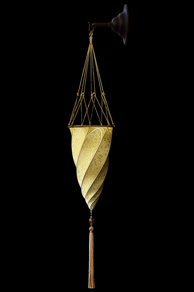 Lampada Fortuny Cesendello Classic da muro in seta giallo ocra