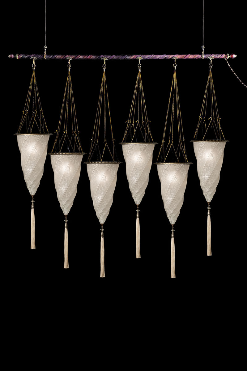 Lampada Fortuny Cesendello in vetro bianco su asta con 6 punti luce