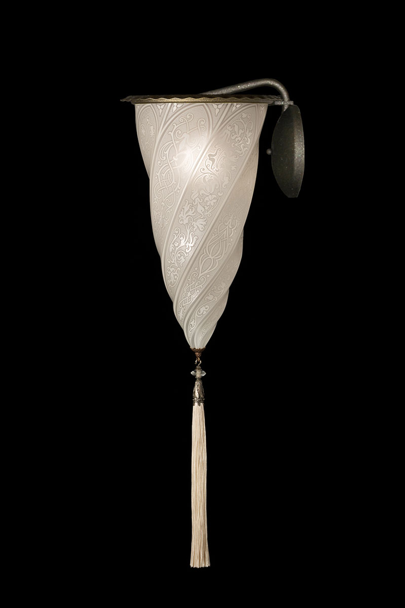 Lampada applique Fortuny Cesendello in vetro bianco classico