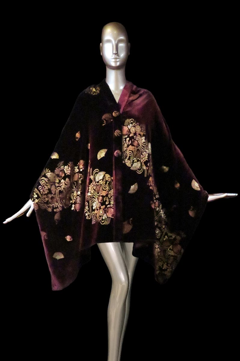 Stola Fortuny in velluto stampato bordeaux con bottoni