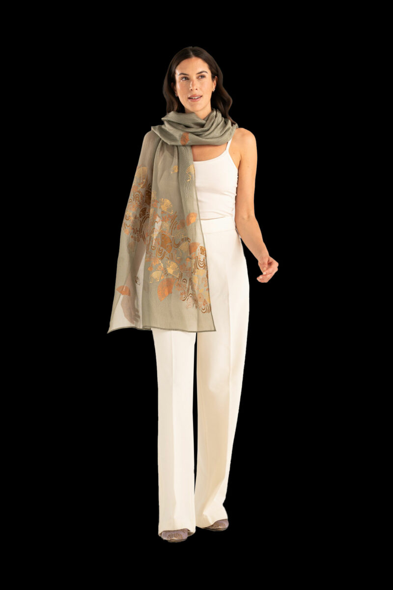 Sciarpa in Crepe Georgette | Ventagli Verde Salvia